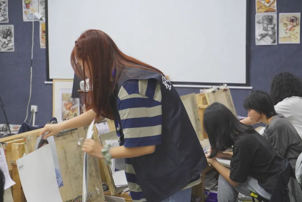 廣州美術高考班直擊二?！阕叩拿恳徊蕉妓銛?shù),17