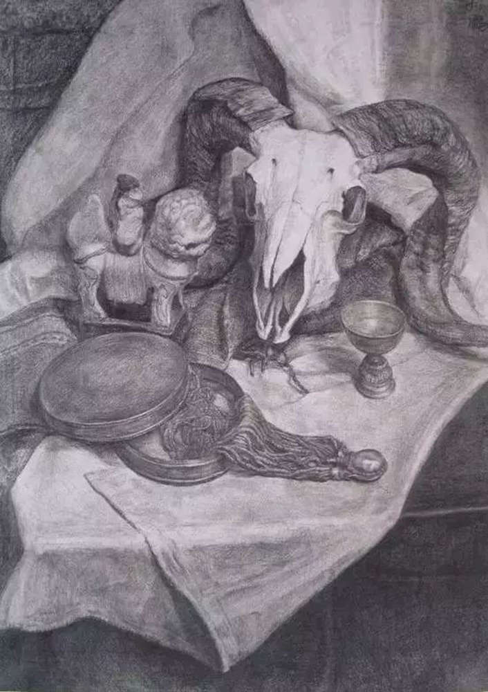 素描作品不會深入？廣州畫室排名前五畫室帶你看央美作品怎么畫,17